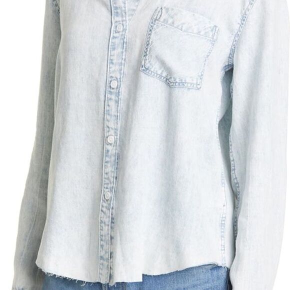 Rails NWT Ingrid Raw Hem Chambray Shirt in Light Acid Wash Size Small - Picture 7 of 13